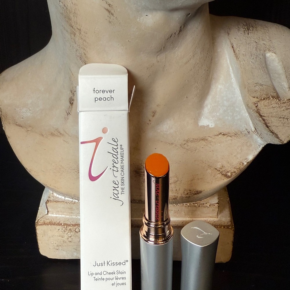 Jane Iredale Just Kissed Lip and Cheek Stain Forever Peach 3g .1oz New in Box